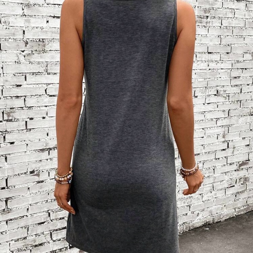 New beach dress sleeveless - Picture 2 of 5
